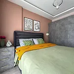 Qoople Aria Premium In The Center Of Apartment *